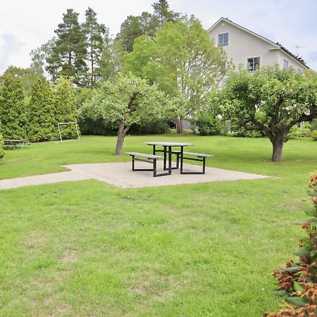 Pensionat Prinshoejden - Home Katrineholm Exteriér fotografie
