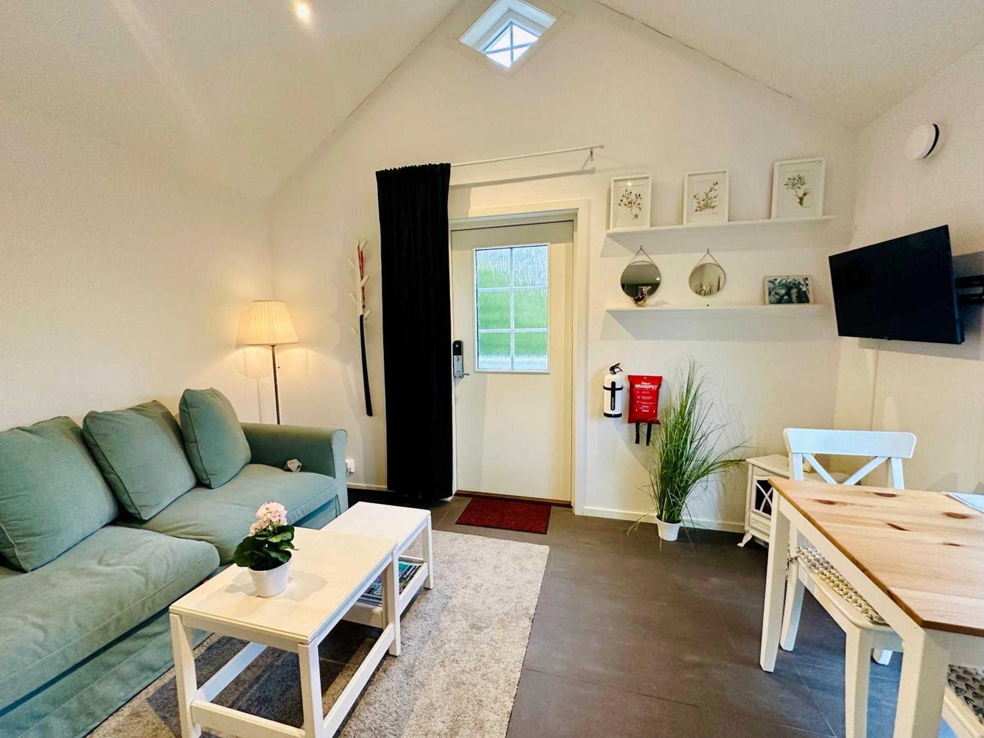 Pensionat Prinshoejden - Home Katrineholm Exteriér fotografie