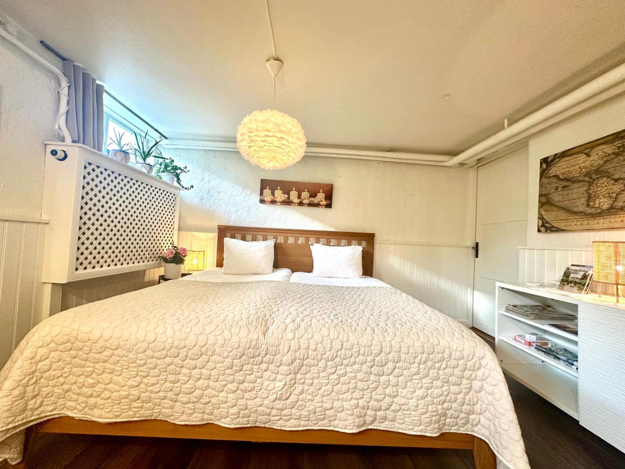 Pensionat Prinshoejden - Home Katrineholm Exteriér fotografie